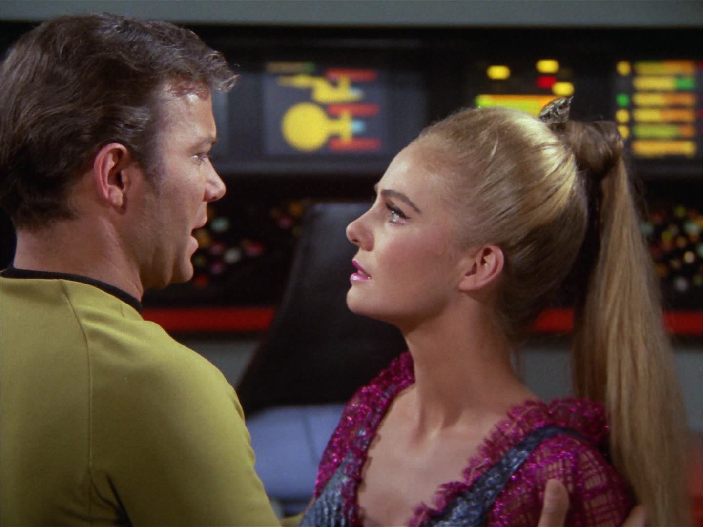 ariane179254_StarTrek_3x16_TheMarkOfGideon_0859.jpg
