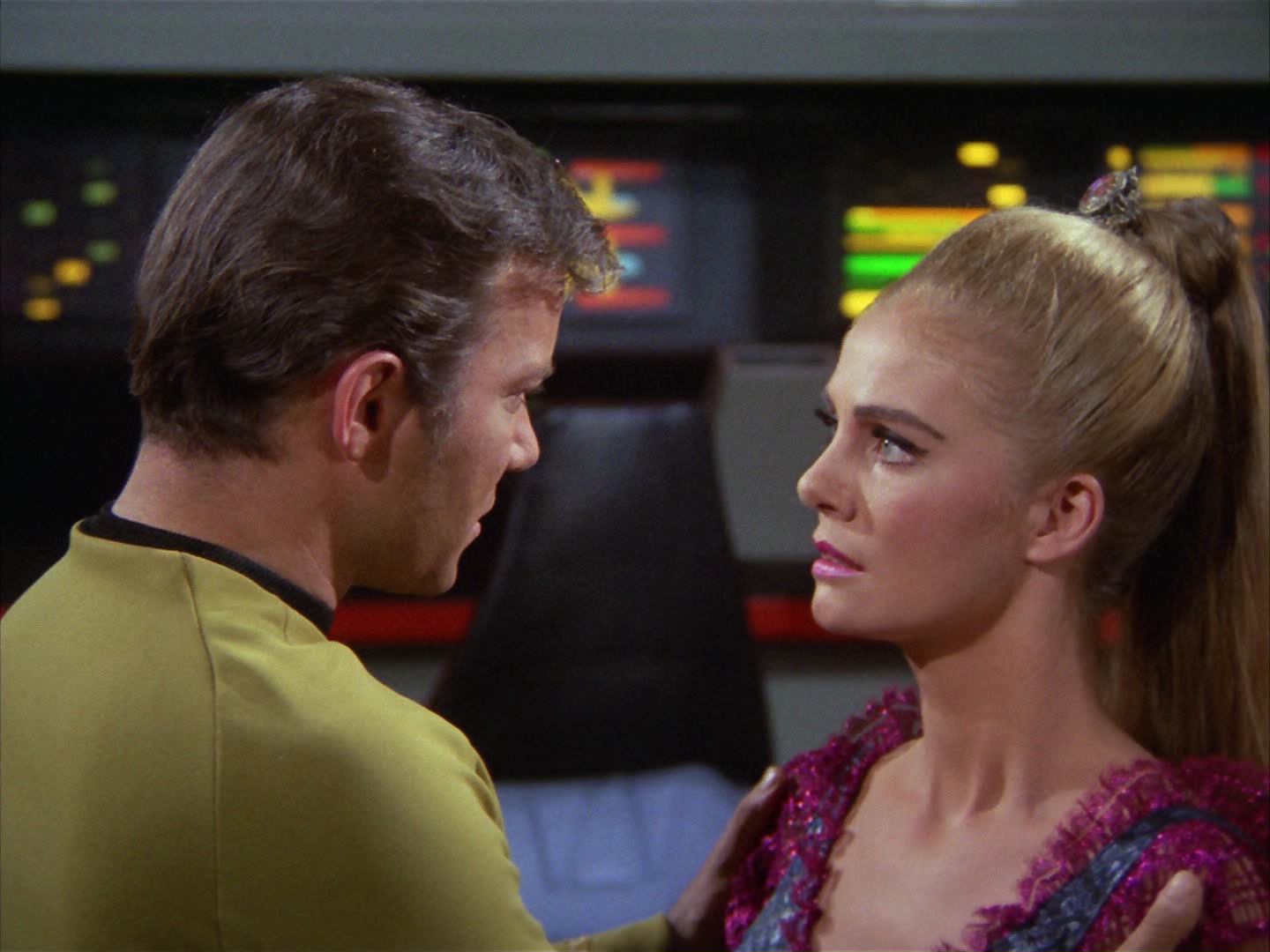 ariane179254_StarTrek_3x16_TheMarkOfGideon_0869.jpg