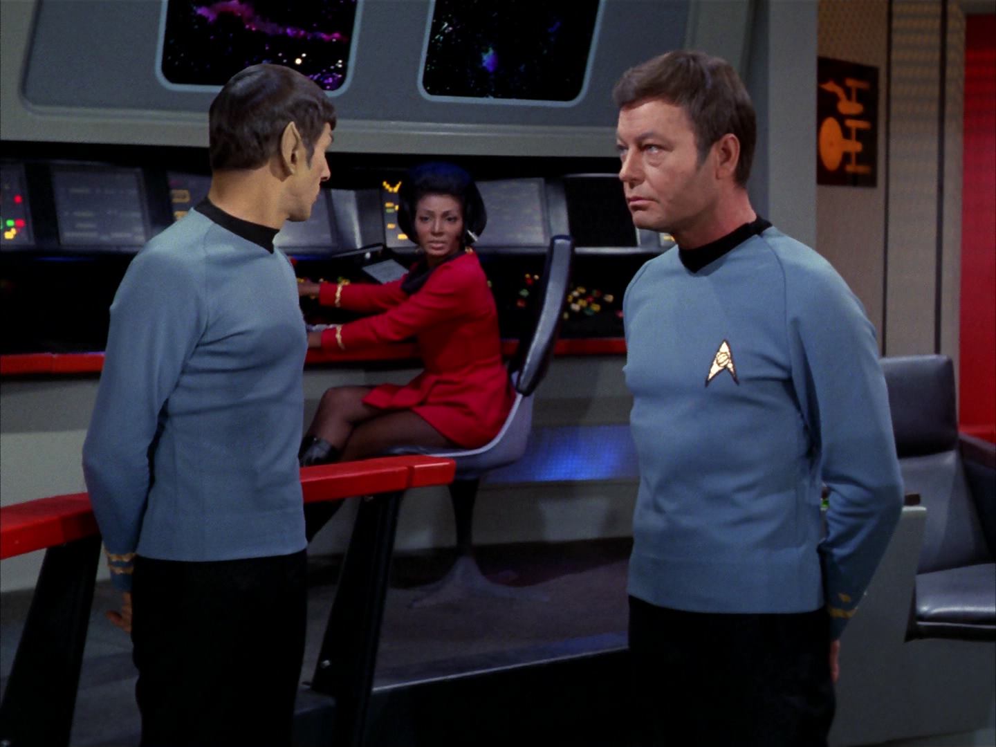 ariane179254_StarTrek_3x16_TheMarkOfGideon_0900.jpg