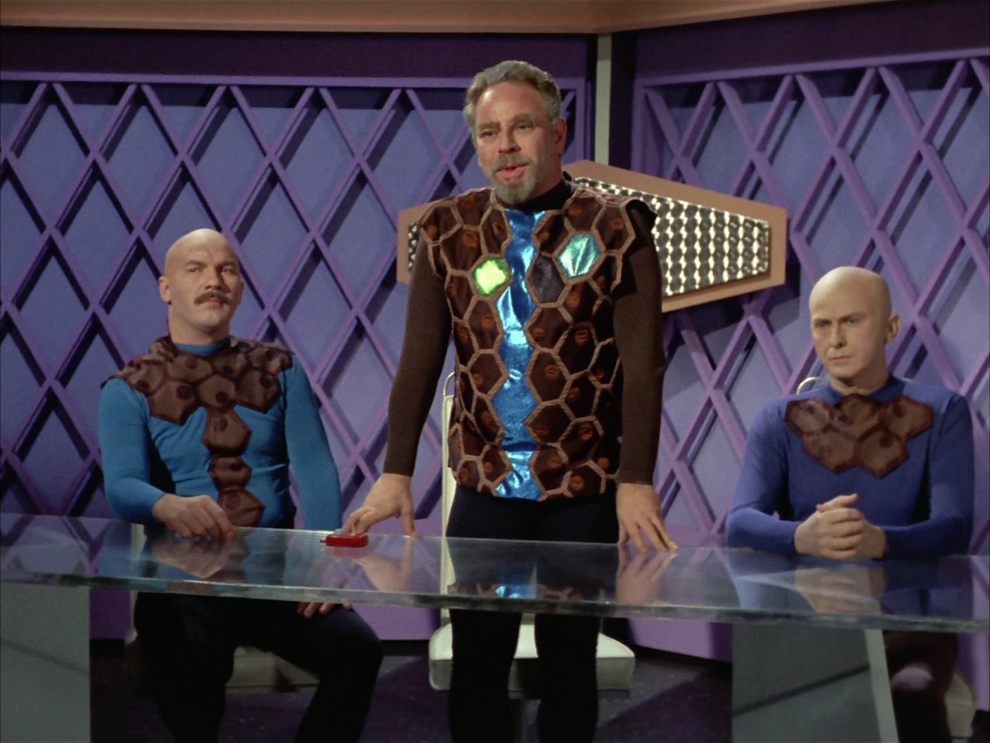 ariane179254_StarTrek_3x16_TheMarkOfGideon_0982.jpg