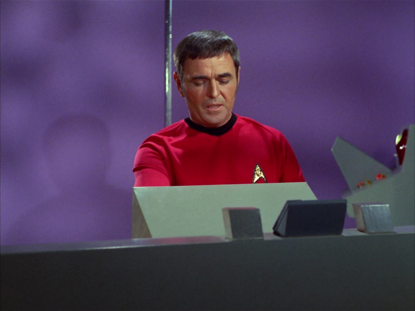 ariane179254_StarTrek_3x16_TheMarkOfGideon_1179.jpg