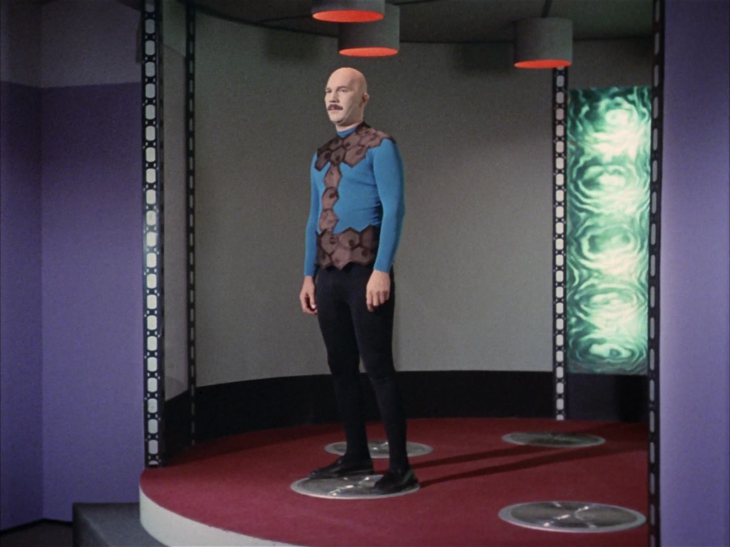 ariane179254_StarTrek_3x16_TheMarkOfGideon_1197.jpg