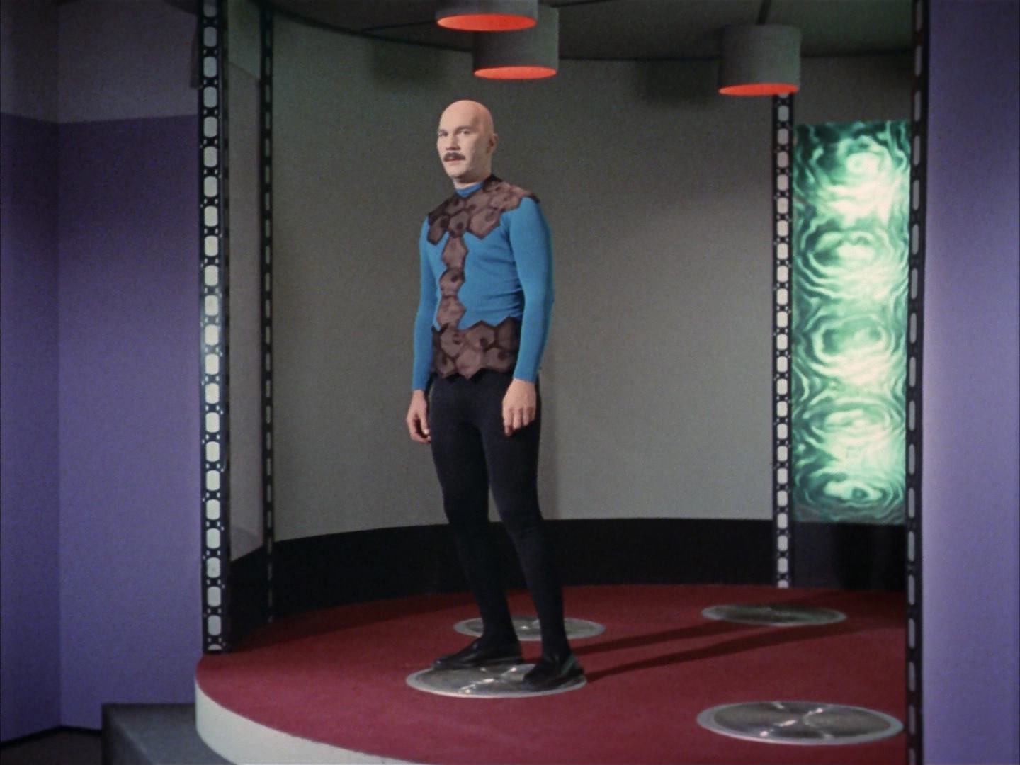 ariane179254_StarTrek_3x16_TheMarkOfGideon_1198.jpg