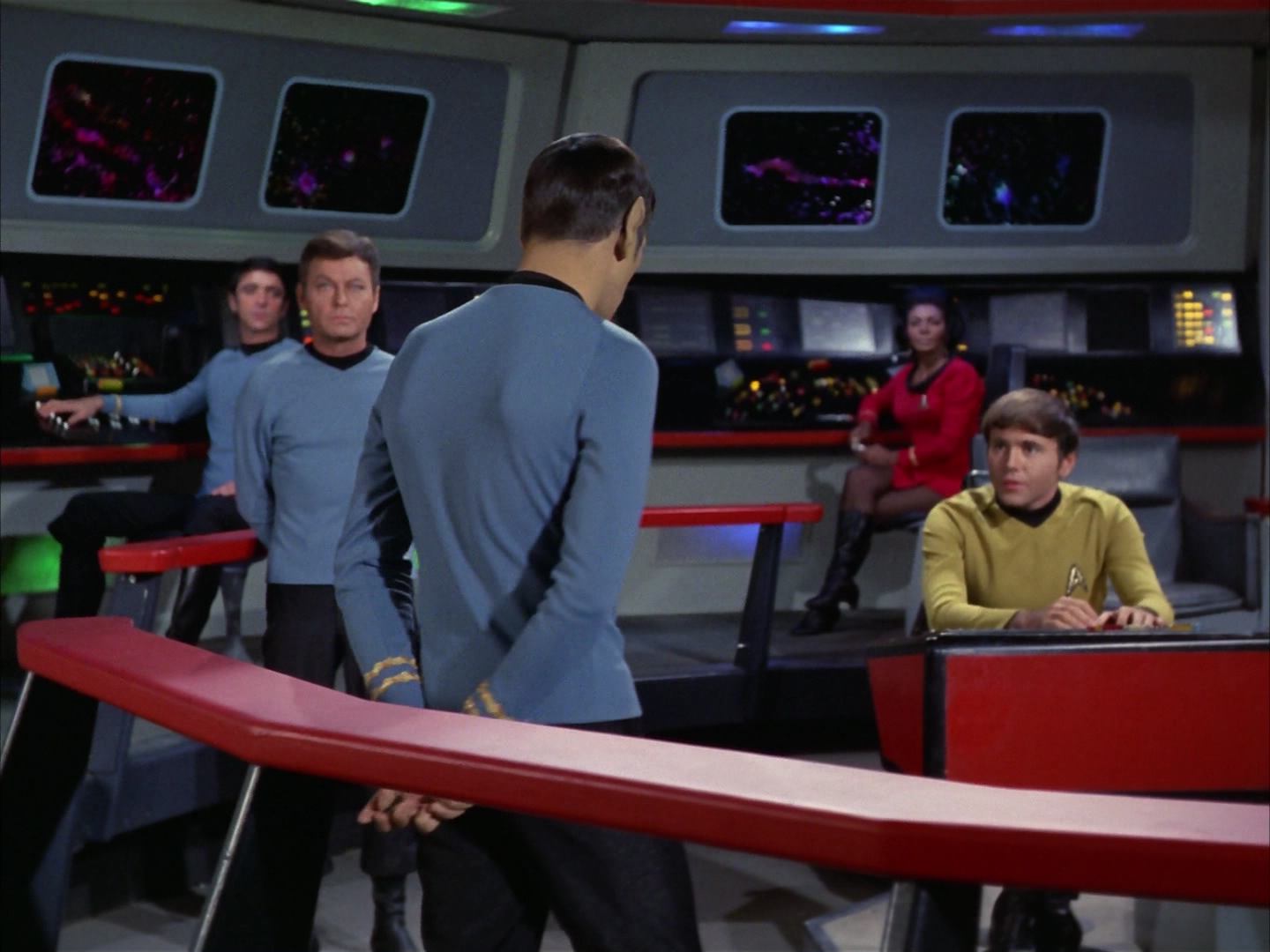 ariane179254_StarTrek_3x16_TheMarkOfGideon_1251.jpg