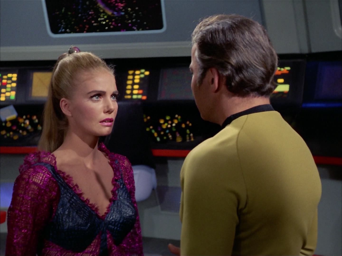 ariane179254_StarTrek_3x16_TheMarkOfGideon_1523.jpg