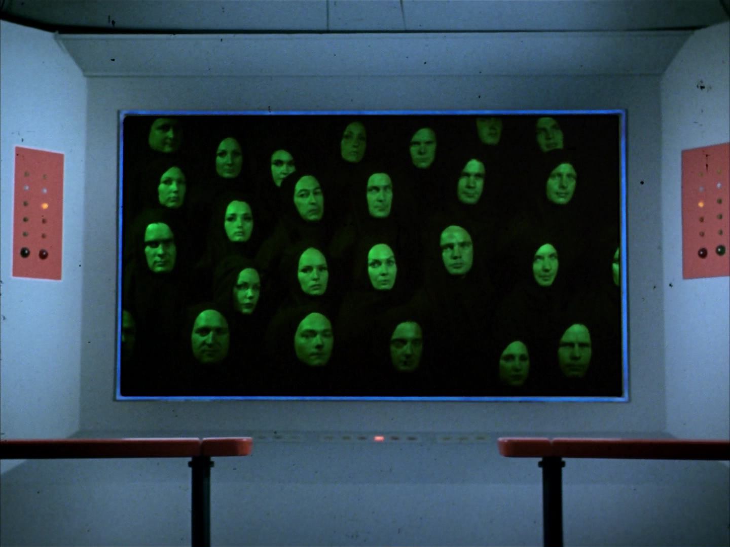 ariane179254_StarTrek_3x16_TheMarkOfGideon_1639.jpg