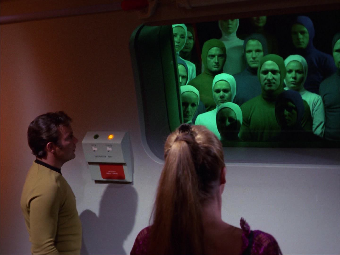 ariane179254_StarTrek_3x16_TheMarkOfGideon_1757.jpg