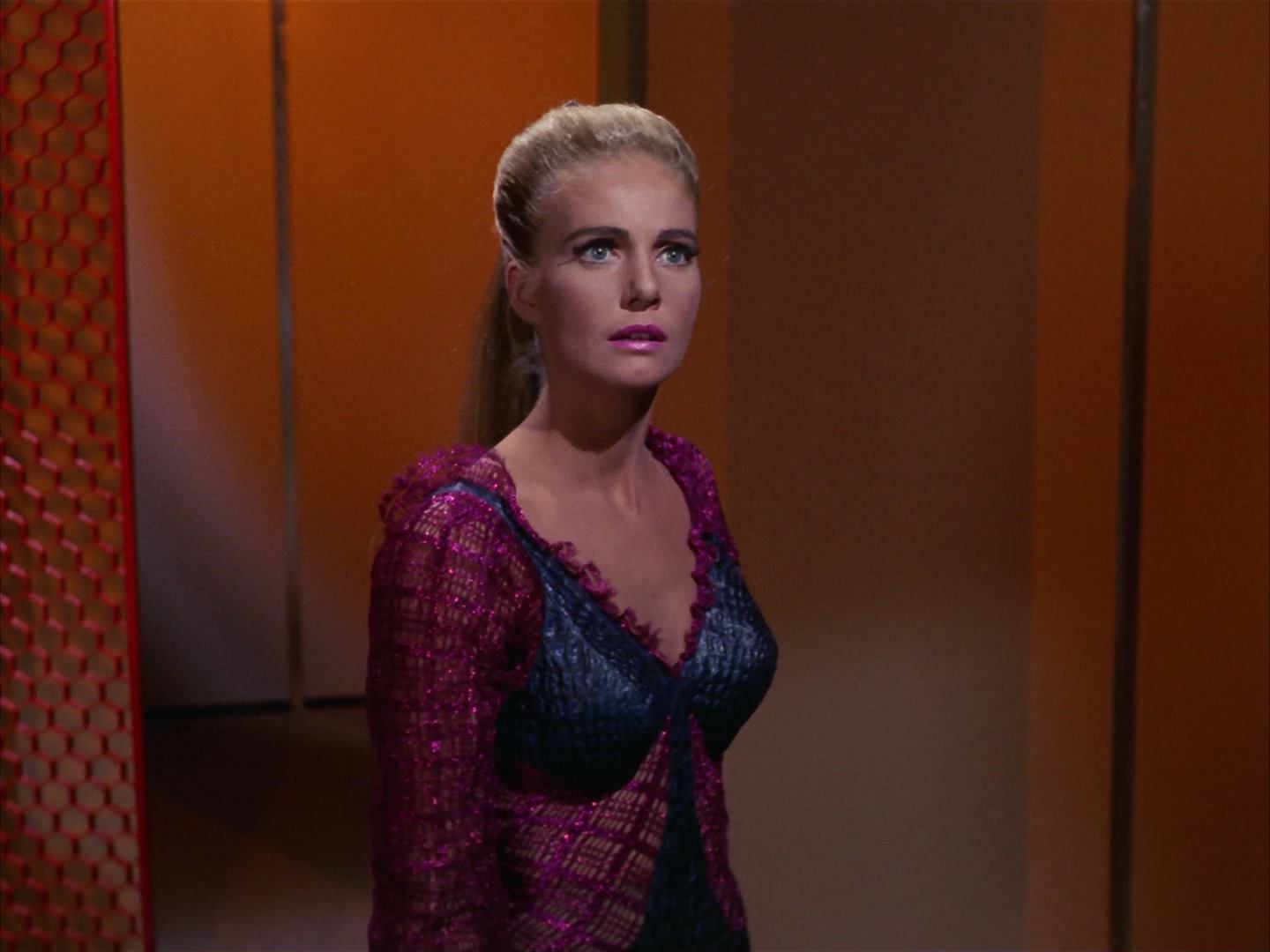 ariane179254_StarTrek_3x16_TheMarkOfGideon_1782.jpg