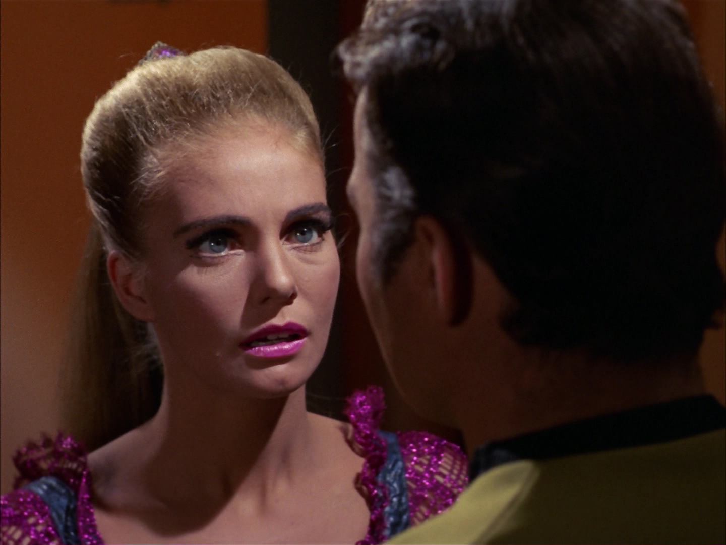 ariane179254_StarTrek_3x16_TheMarkOfGideon_1851.jpg