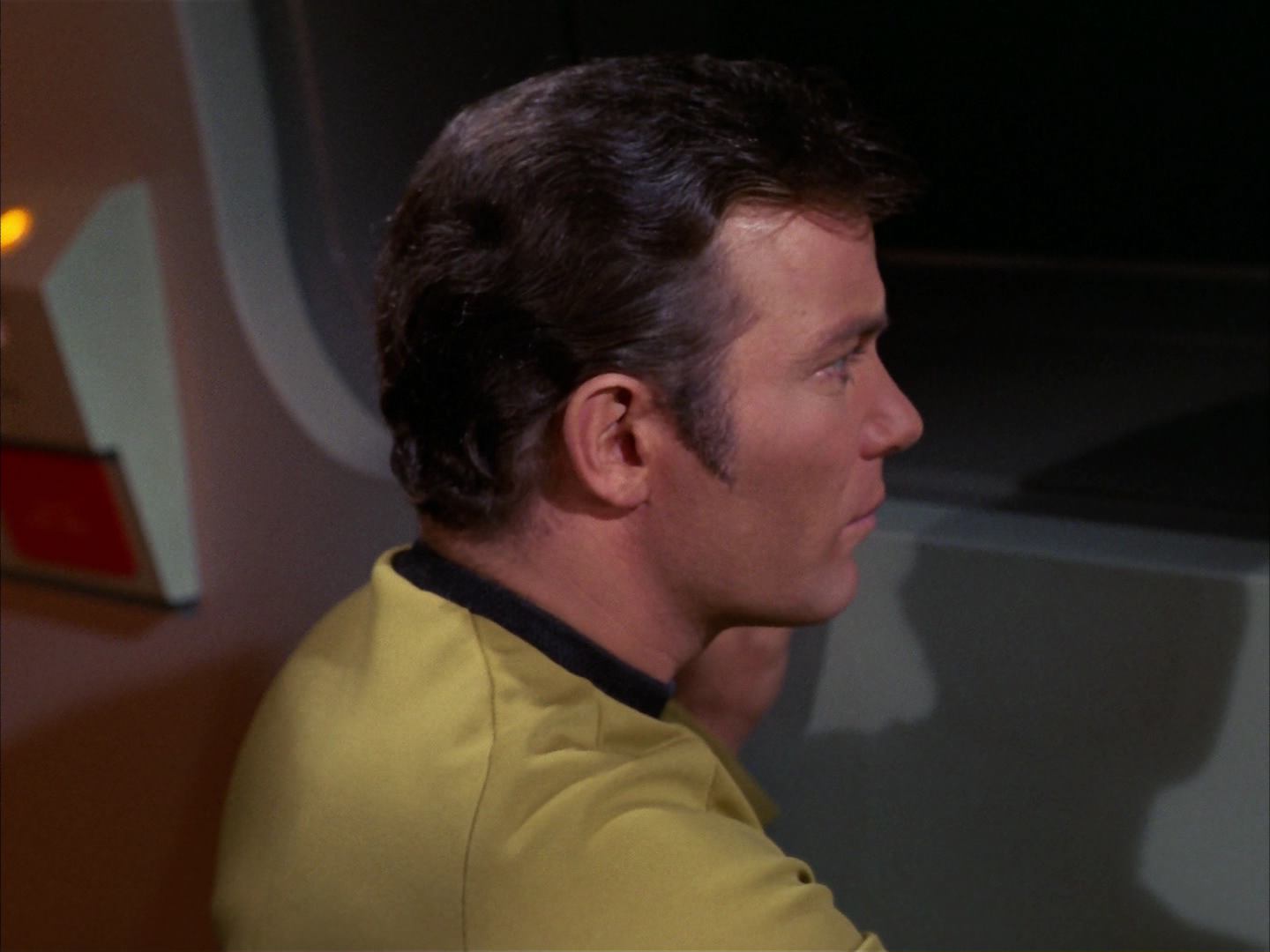 ariane179254_StarTrek_3x16_TheMarkOfGideon_1866.jpg