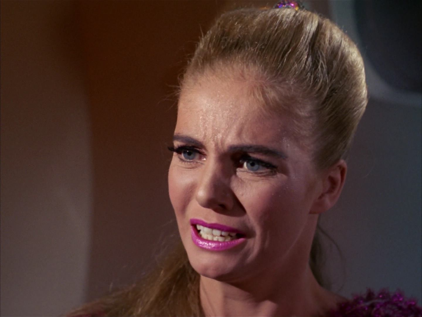 ariane179254_StarTrek_3x16_TheMarkOfGideon_1892.jpg