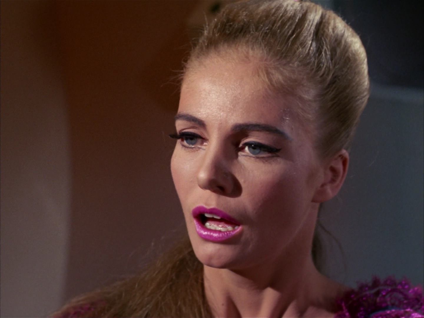 ariane179254_StarTrek_3x16_TheMarkOfGideon_1895.jpg