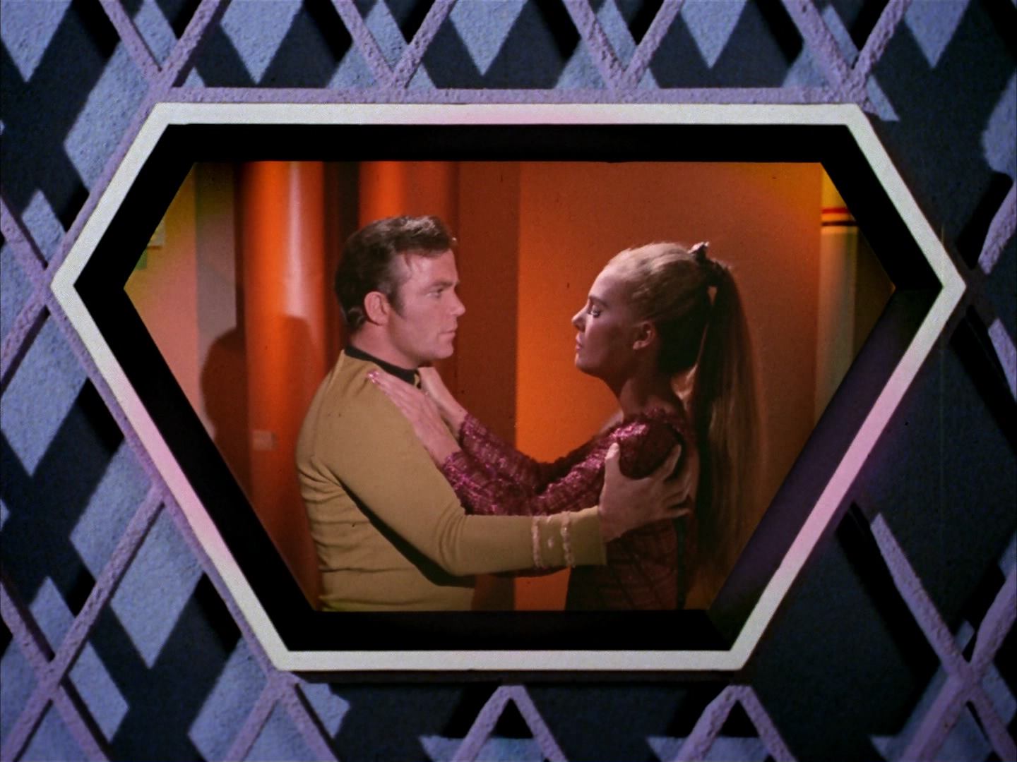 ariane179254_StarTrek_3x16_TheMarkOfGideon_1904.jpg