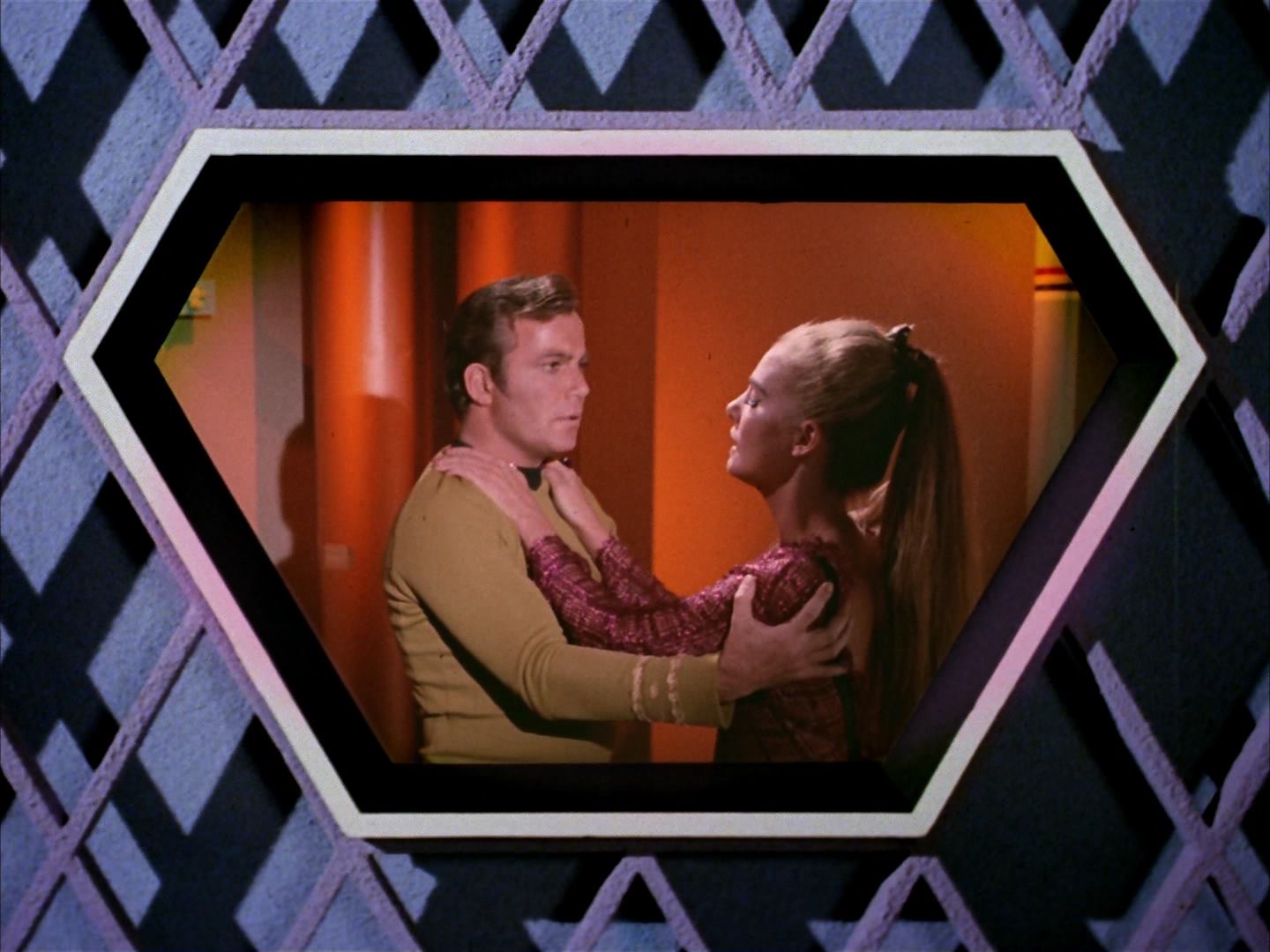 ariane179254_StarTrek_3x16_TheMarkOfGideon_1908.jpg