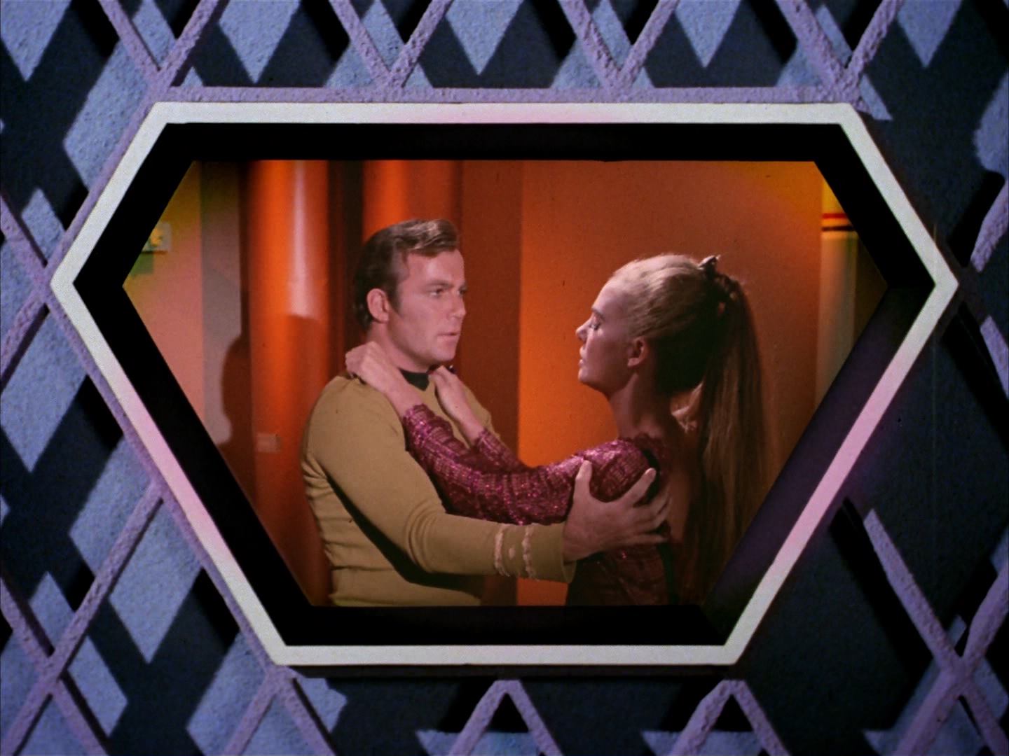 ariane179254_StarTrek_3x16_TheMarkOfGideon_1910.jpg