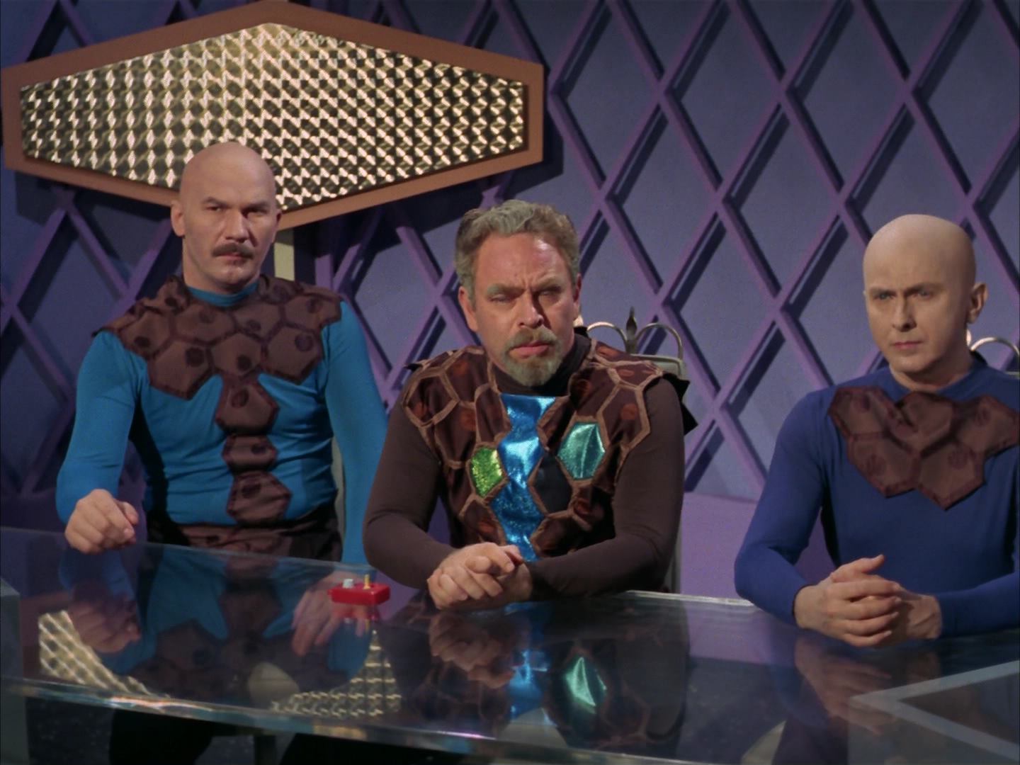 ariane179254_StarTrek_3x16_TheMarkOfGideon_1914.jpg