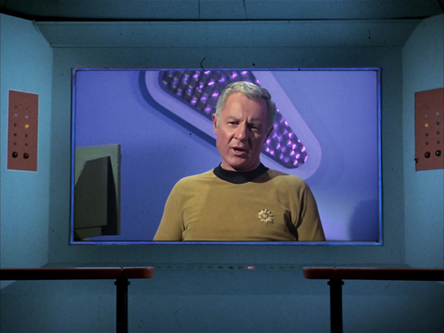 ariane179254_StarTrek_3x16_TheMarkOfGideon_2095.jpg
