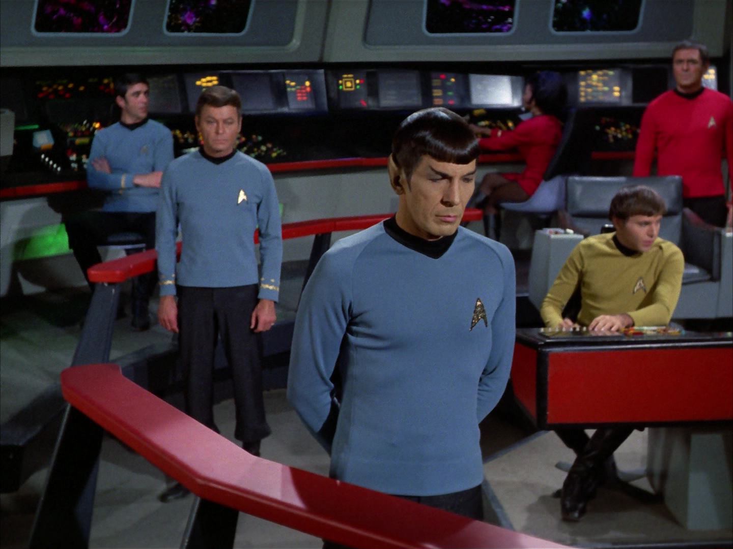 ariane179254_StarTrek_3x16_TheMarkOfGideon_2122.jpg