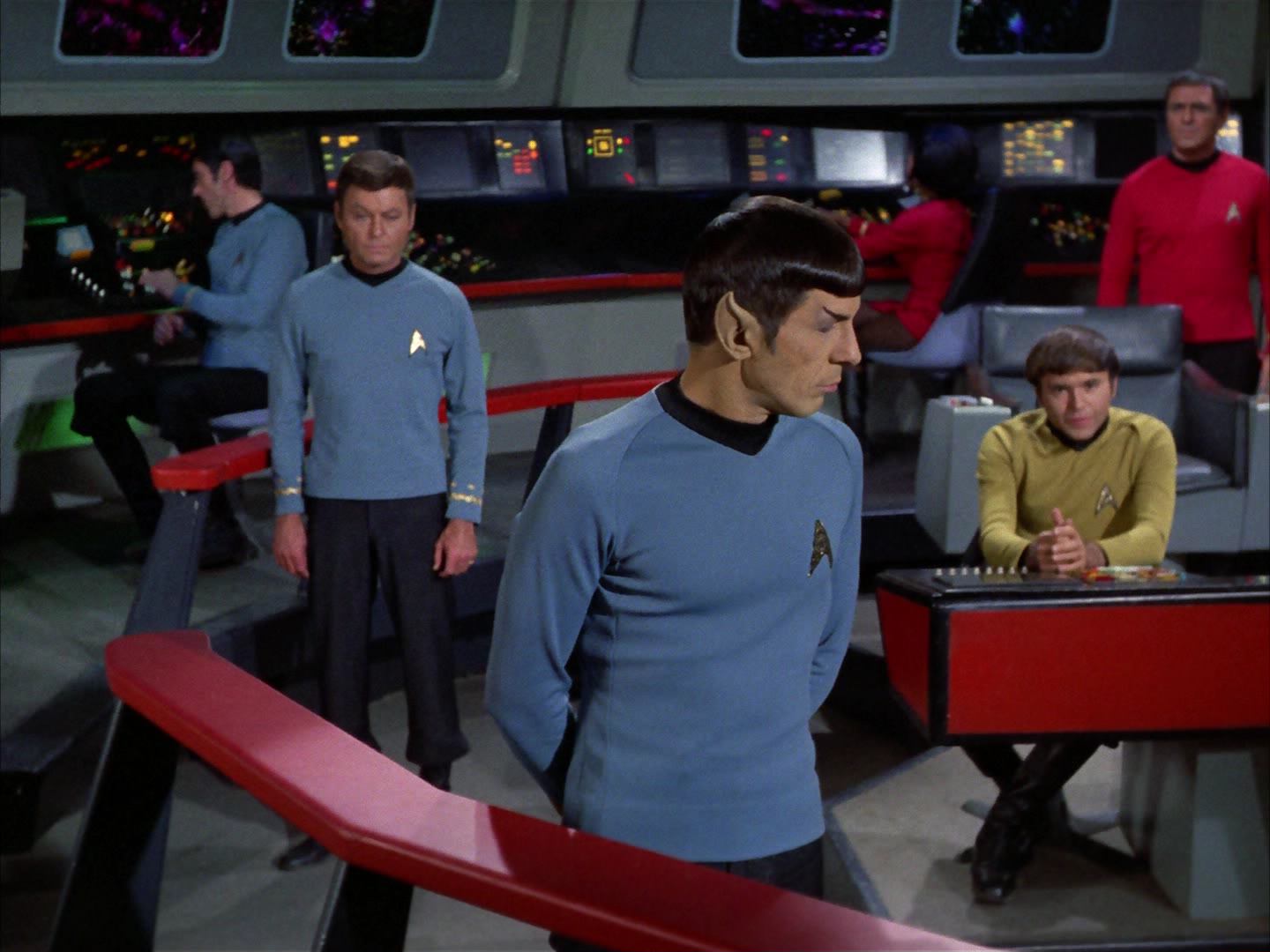 ariane179254_StarTrek_3x16_TheMarkOfGideon_2123.jpg