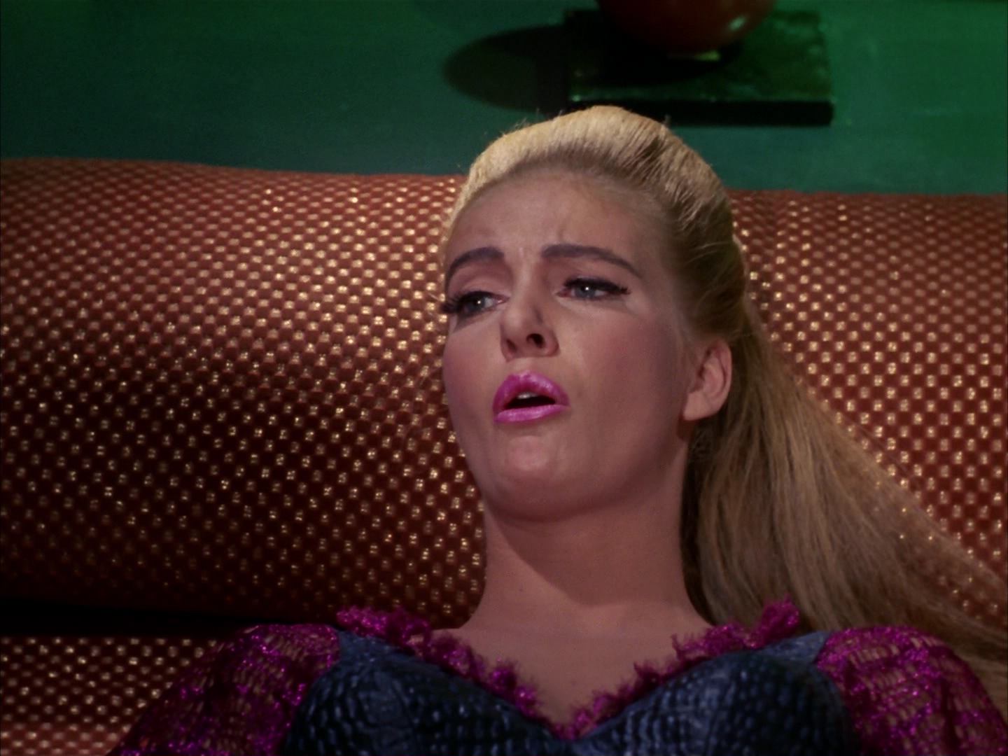 ariane179254_StarTrek_3x16_TheMarkOfGideon_2182.jpg