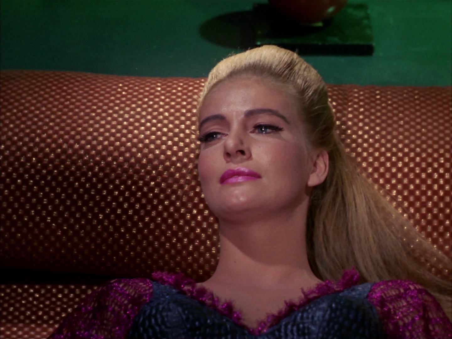 ariane179254_StarTrek_3x16_TheMarkOfGideon_2203.jpg