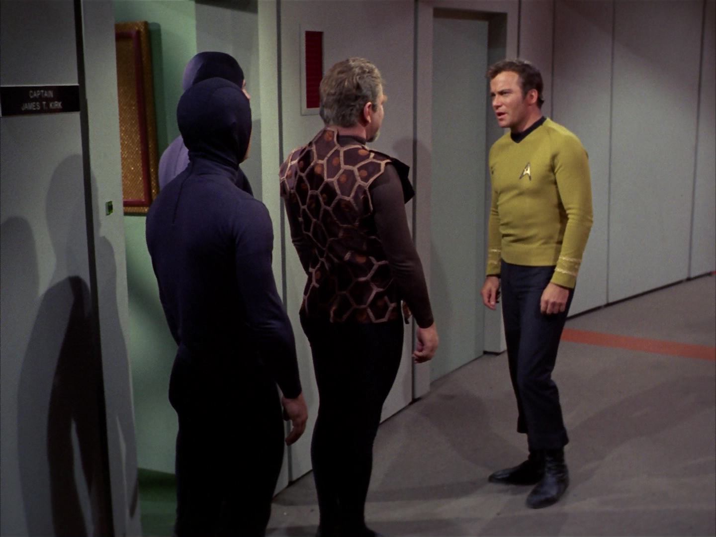 ariane179254_StarTrek_3x16_TheMarkOfGideon_2221.jpg