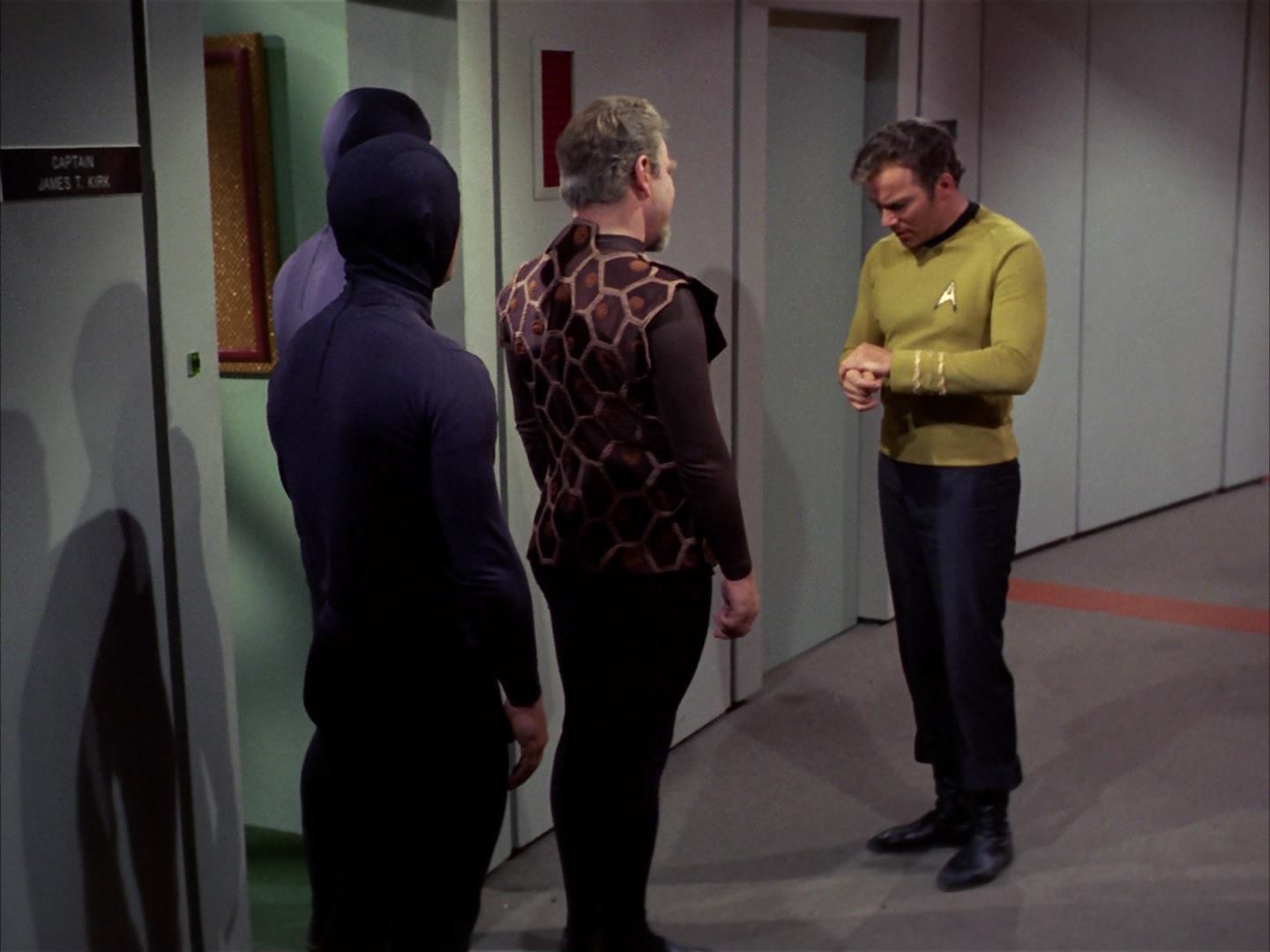 ariane179254_StarTrek_3x16_TheMarkOfGideon_2244.jpg