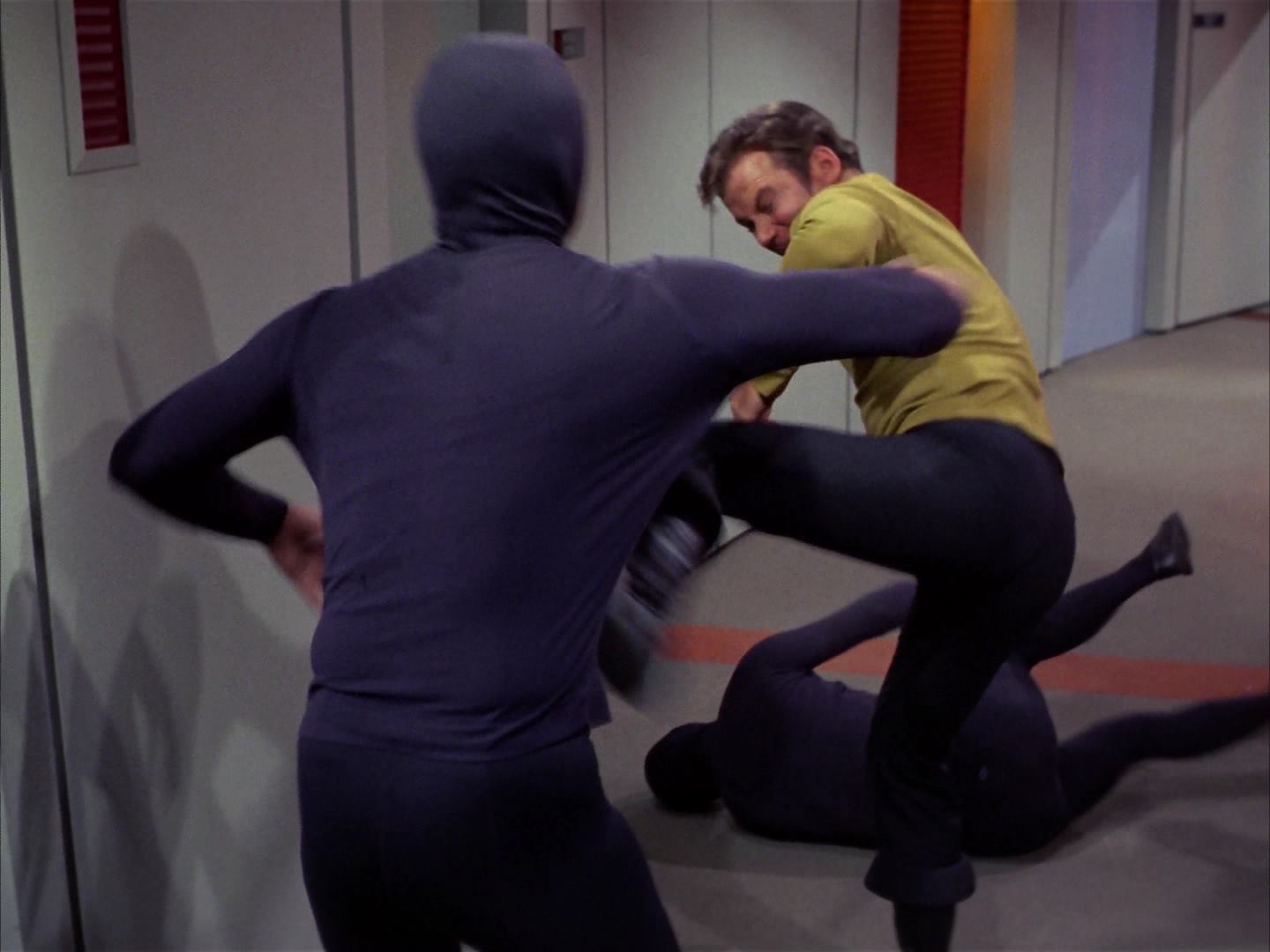 ariane179254_StarTrek_3x16_TheMarkOfGideon_2263.jpg