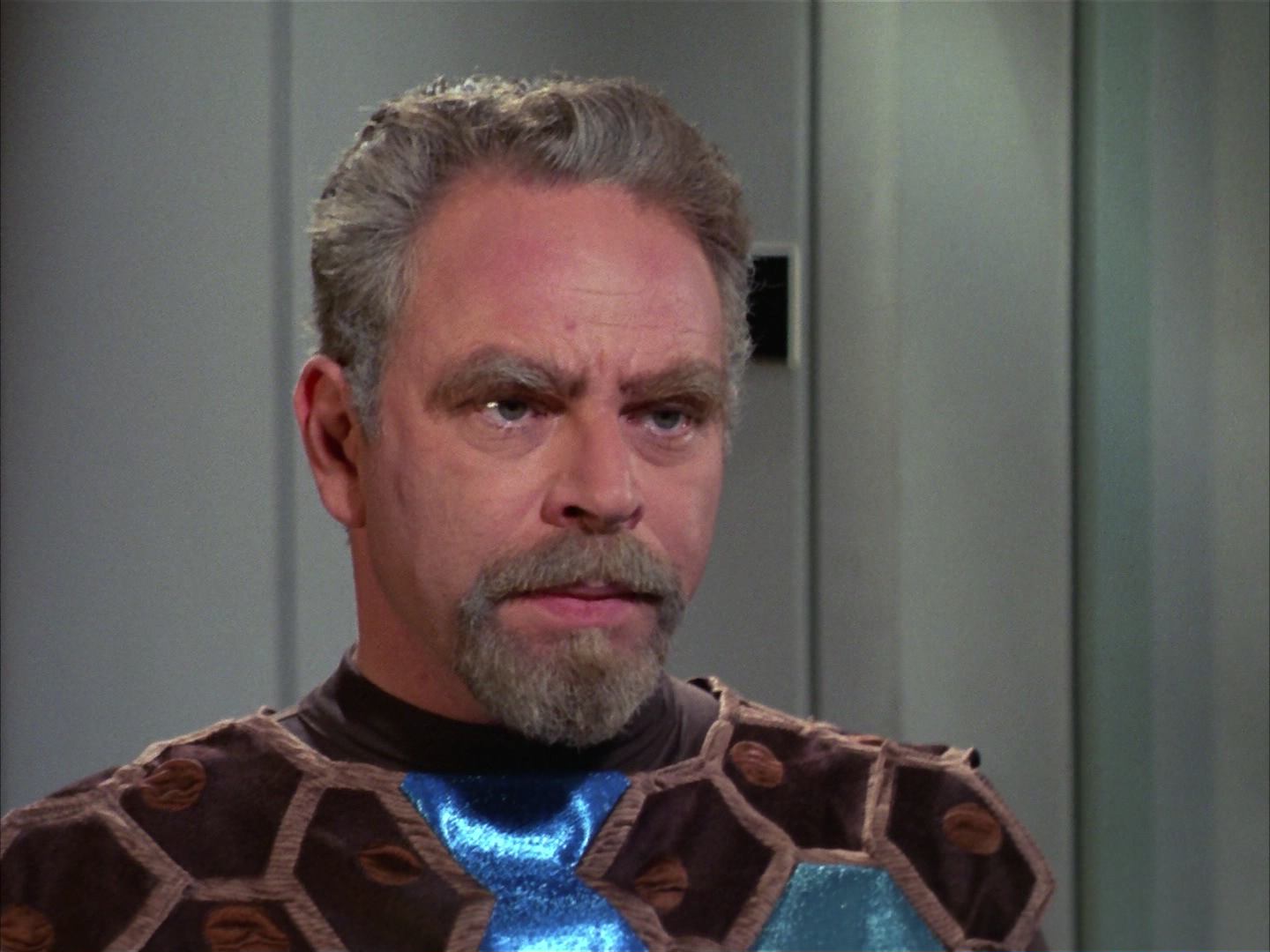 ariane179254_StarTrek_3x16_TheMarkOfGideon_2274.jpg