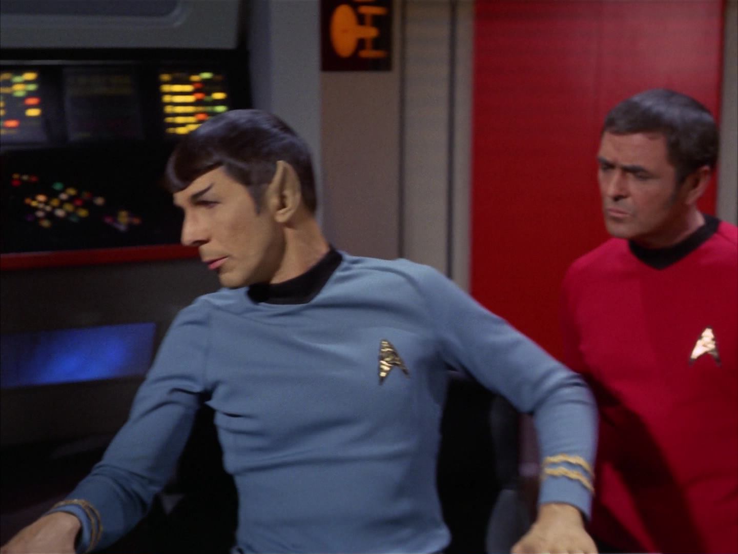 ariane179254_StarTrek_3x16_TheMarkOfGideon_2305.jpg