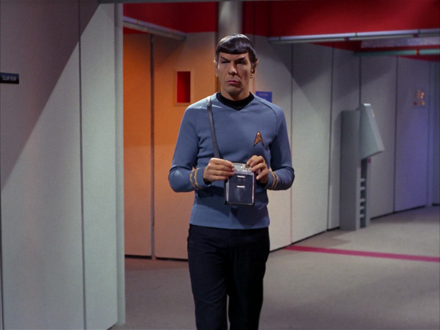 ariane179254_StarTrek_3x16_TheMarkOfGideon_2412.jpg