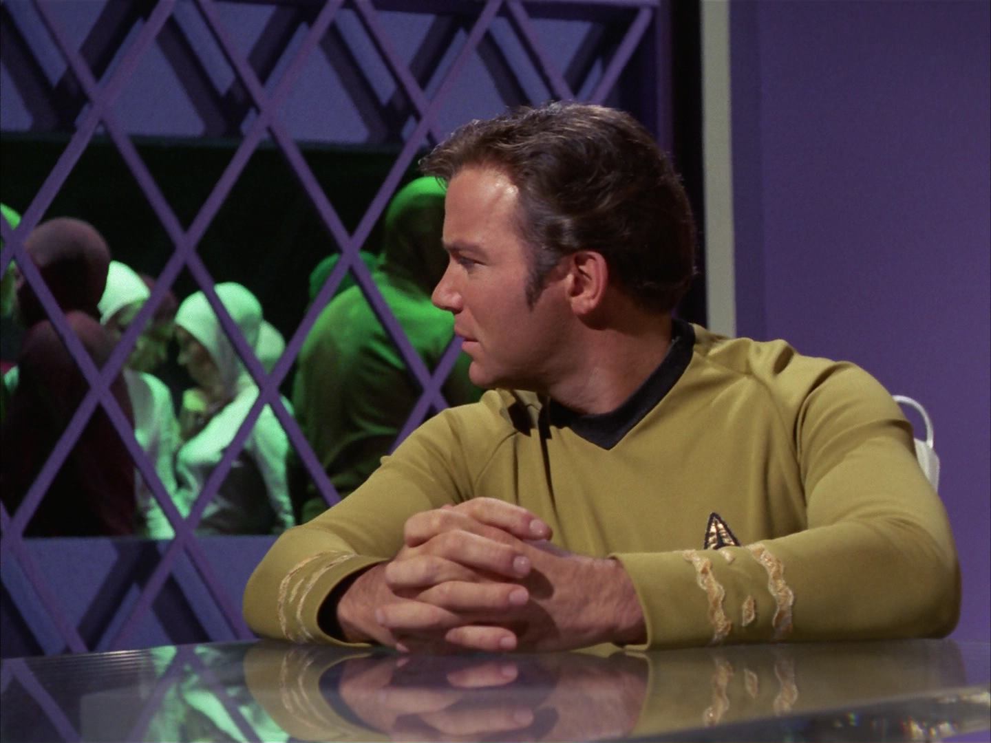ariane179254_StarTrek_3x16_TheMarkOfGideon_2479.jpg