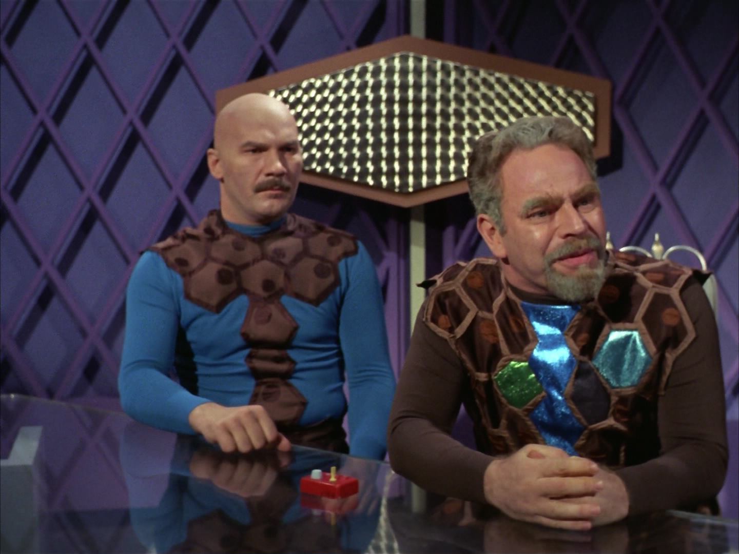 ariane179254_StarTrek_3x16_TheMarkOfGideon_2533.jpg