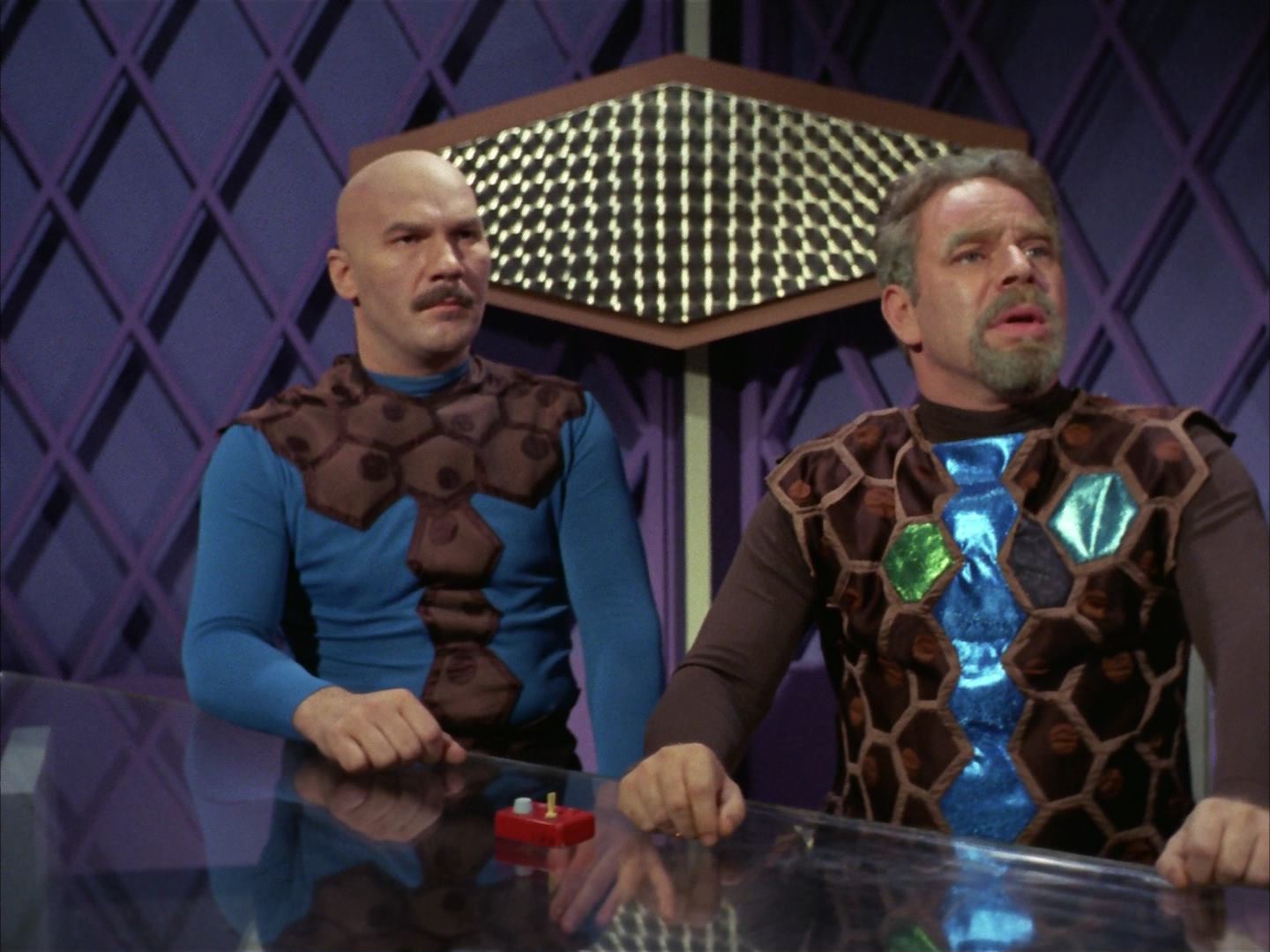 ariane179254_StarTrek_3x16_TheMarkOfGideon_2634.jpg