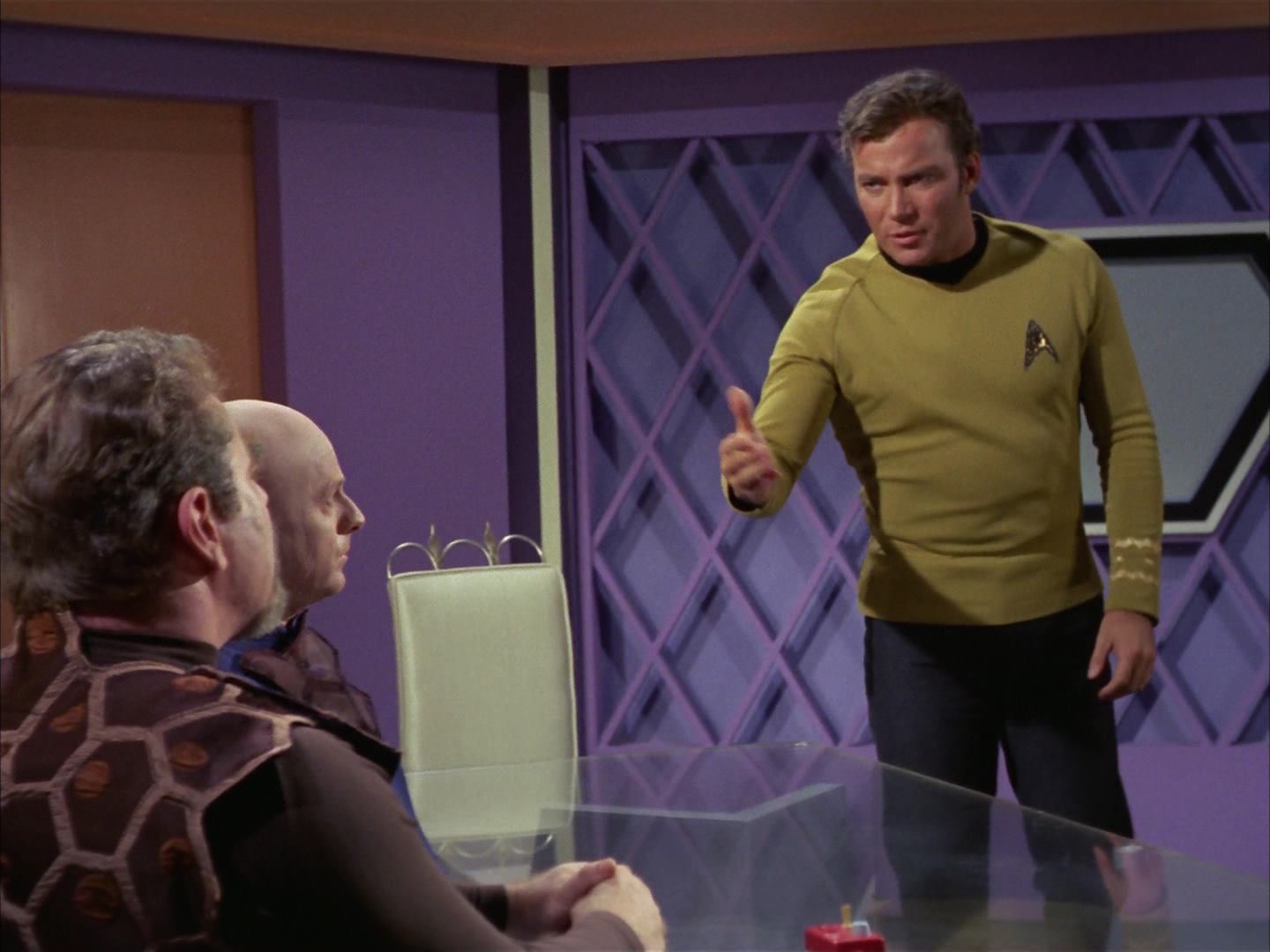 ariane179254_StarTrek_3x16_TheMarkOfGideon_2644.jpg