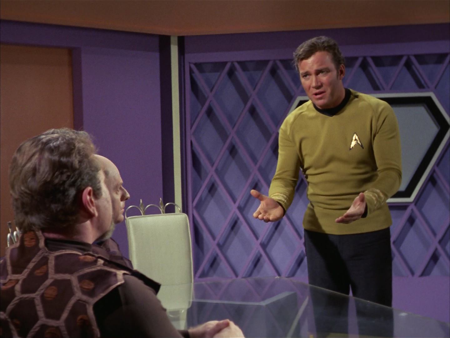 ariane179254_StarTrek_3x16_TheMarkOfGideon_2651.jpg