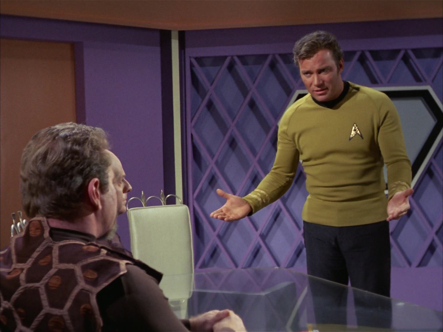 ariane179254_StarTrek_3x16_TheMarkOfGideon_2656.jpg