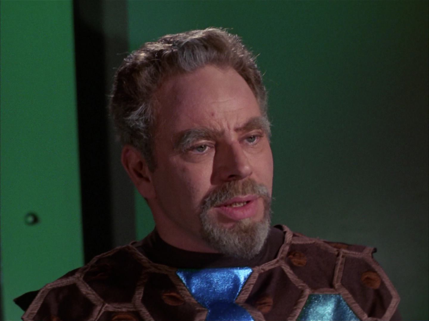 ariane179254_StarTrek_3x16_TheMarkOfGideon_2921.jpg