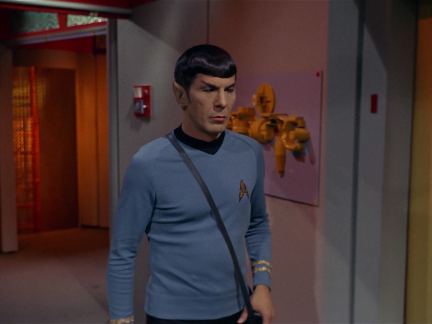ariane179254_StarTrek_3x16_TheMarkOfGideon_3021.jpg