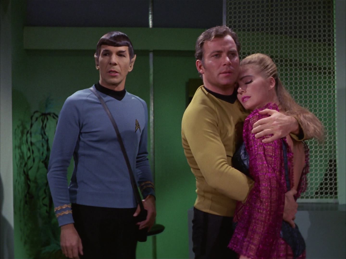 ariane179254_StarTrek_3x16_TheMarkOfGideon_3074.jpg