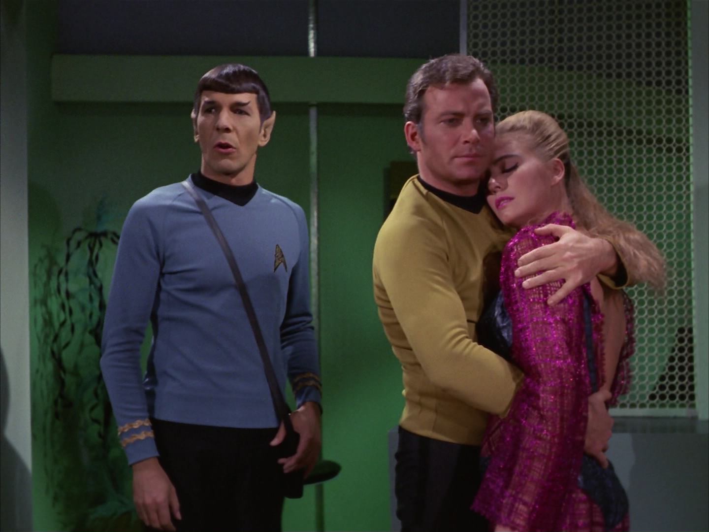 ariane179254_StarTrek_3x16_TheMarkOfGideon_3076.jpg