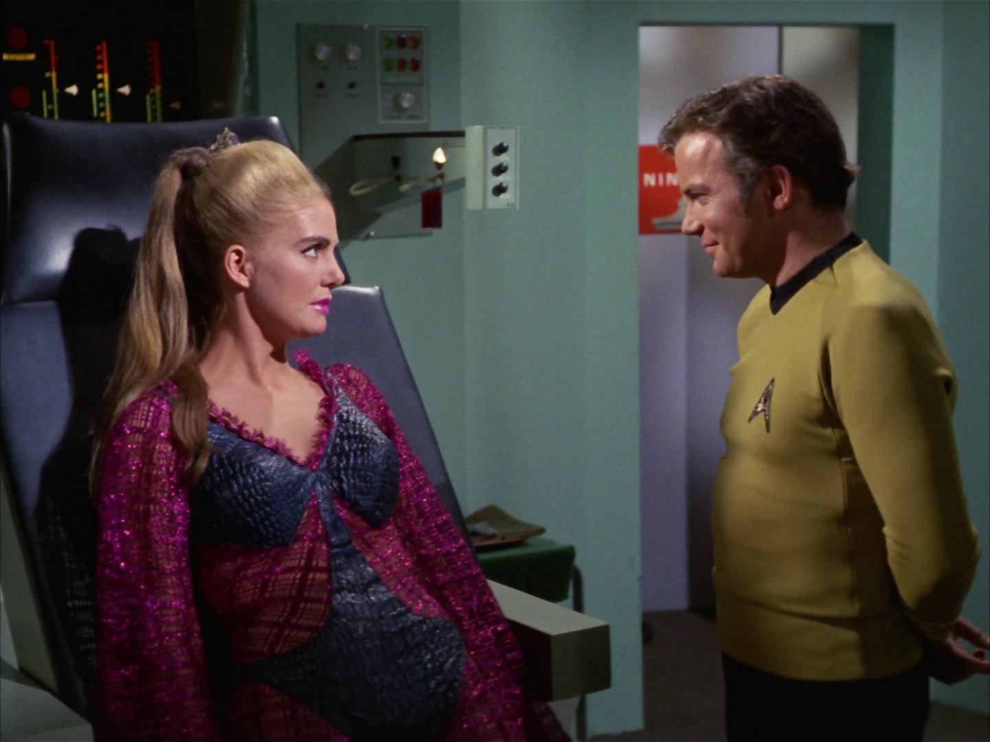 ariane179254_StarTrek_3x16_TheMarkOfGideon_3118.jpg