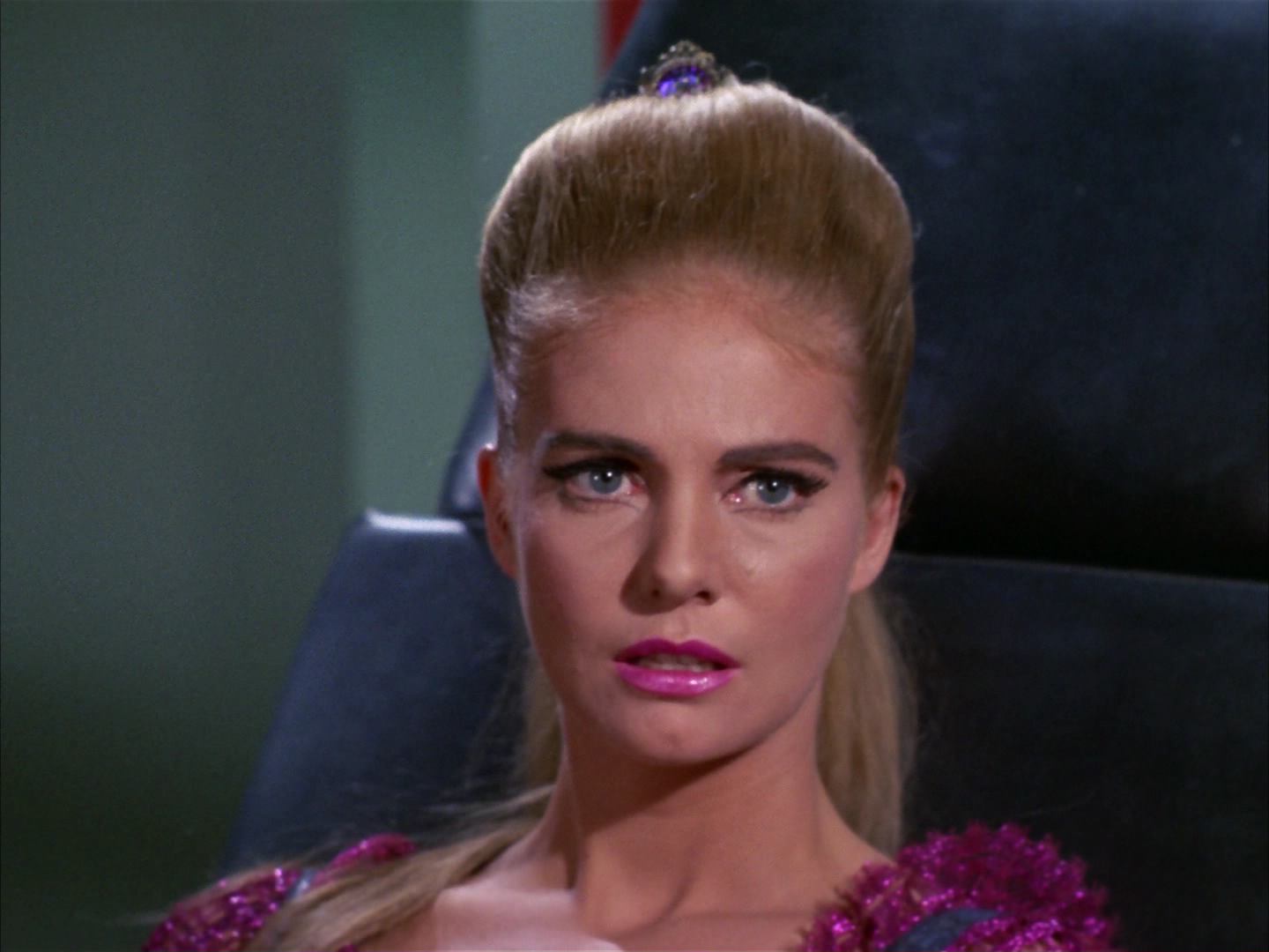ariane179254_StarTrek_3x16_TheMarkOfGideon_3123.jpg