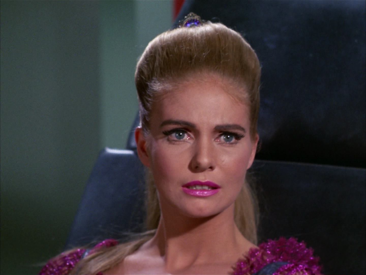 ariane179254_StarTrek_3x16_TheMarkOfGideon_3166.jpg