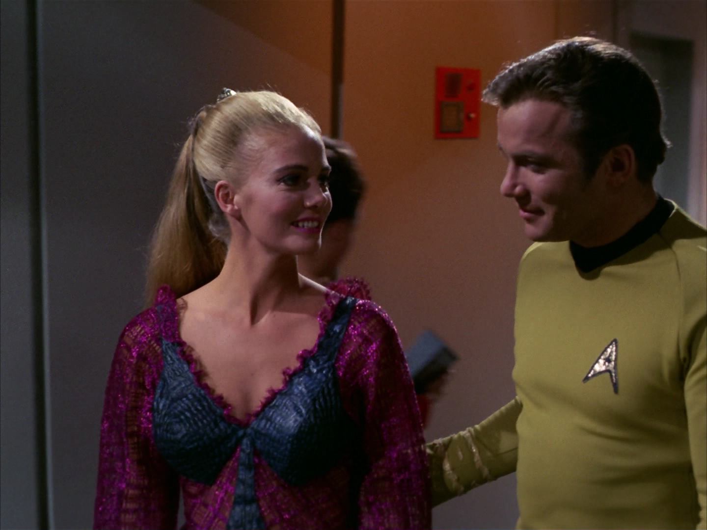 ariane179254_StarTrek_3x16_TheMarkOfGideon_3199.jpg
