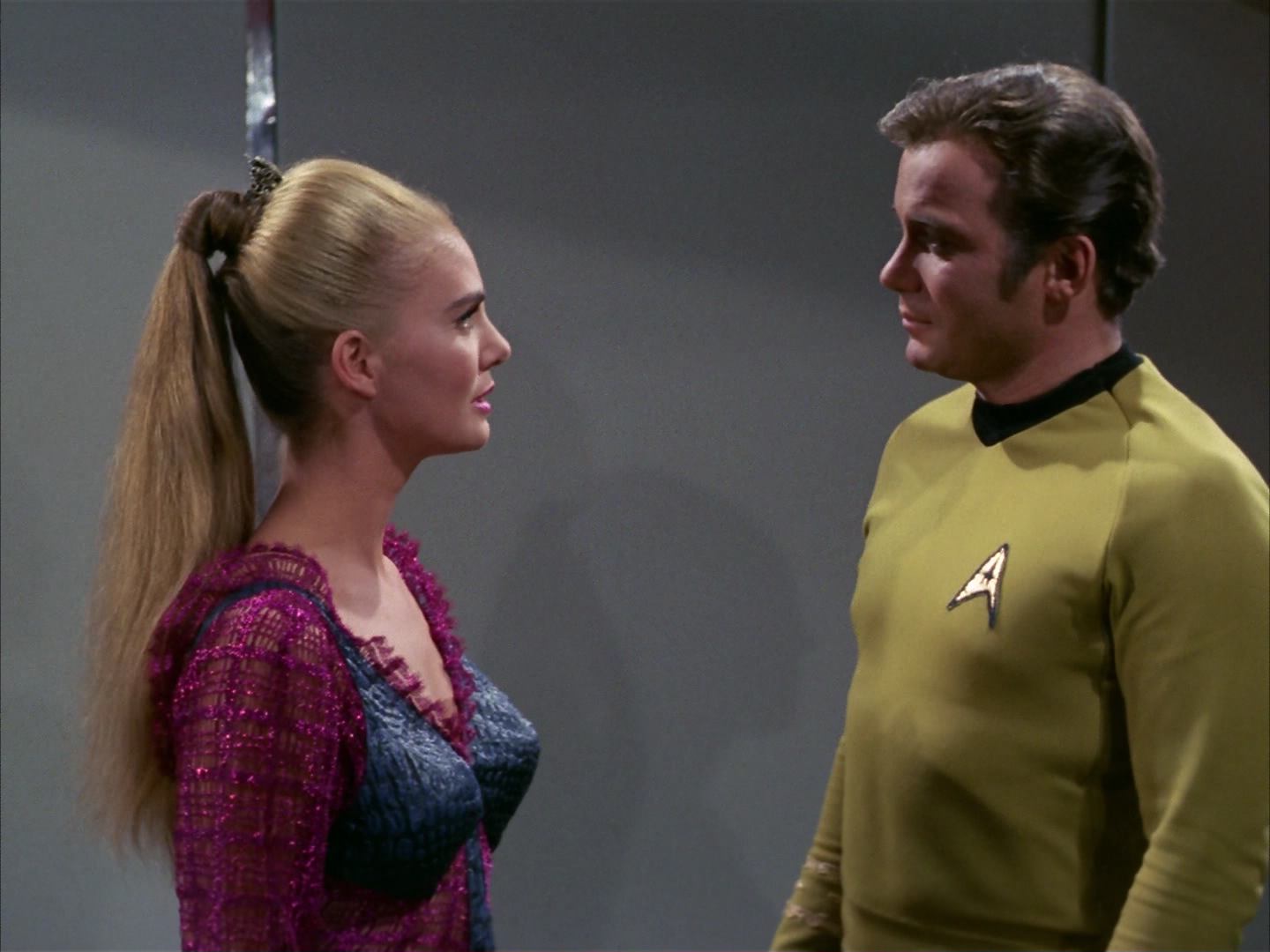 ariane179254_StarTrek_3x16_TheMarkOfGideon_3208.jpg