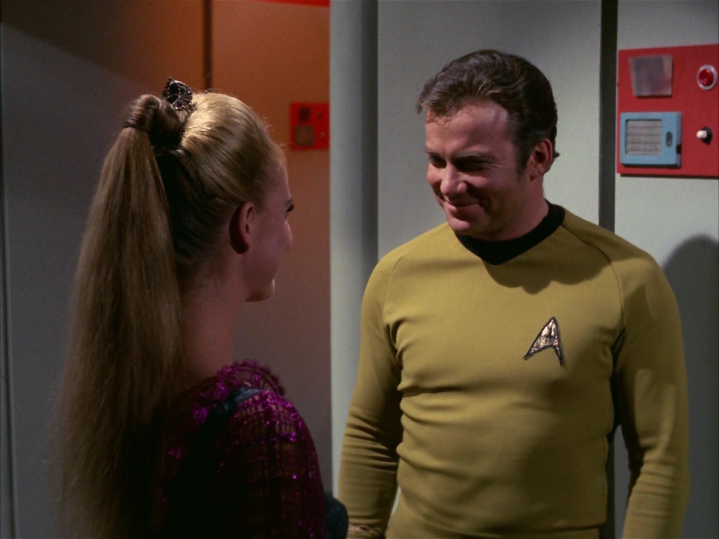ariane179254_StarTrek_3x16_TheMarkOfGideon_3233.jpg