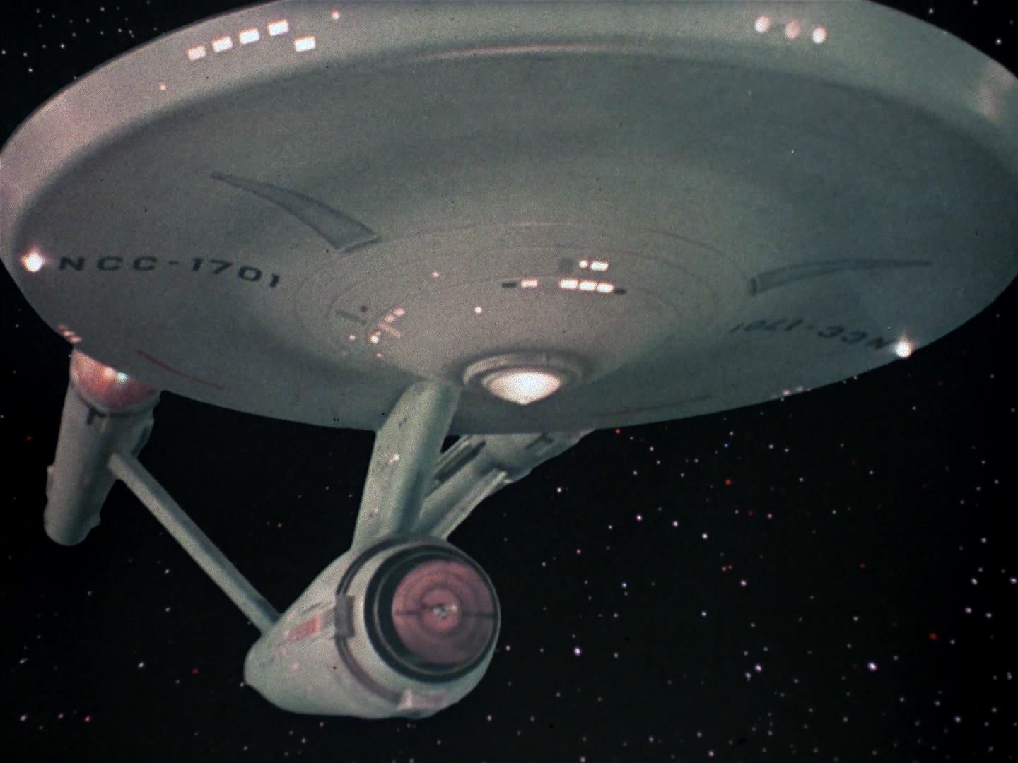 ariane179254_StarTrek_3x18_TheLightsOfZetar_0012.jpg