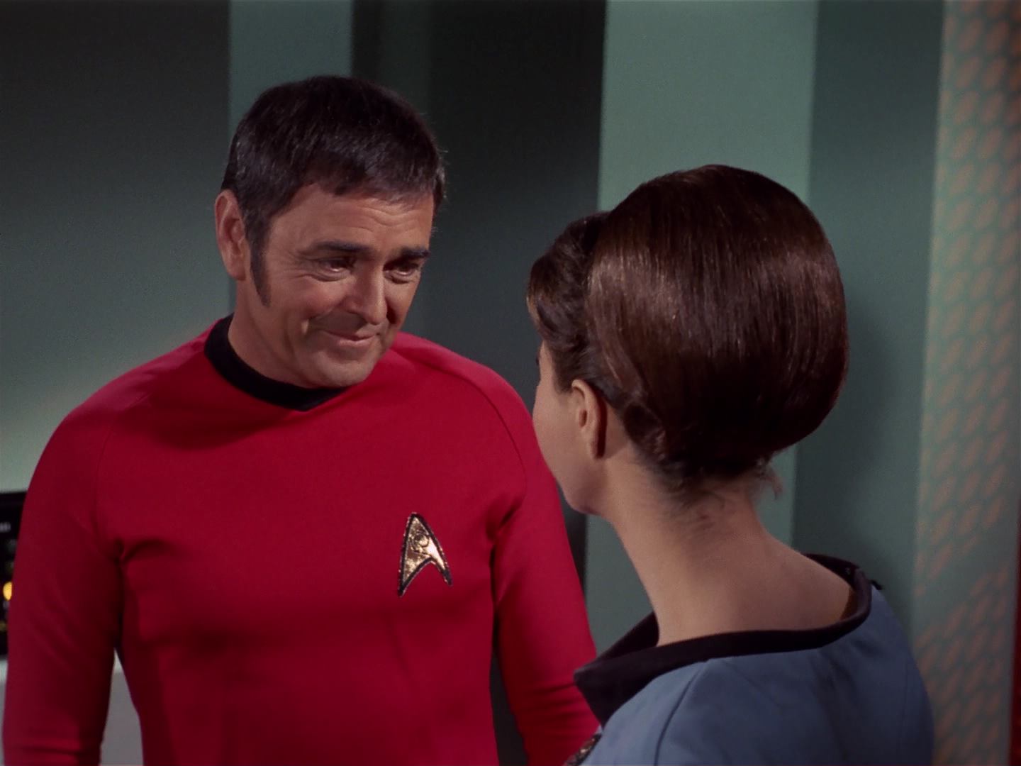 ariane179254_StarTrek_3x18_TheLightsOfZetar_0046.jpg