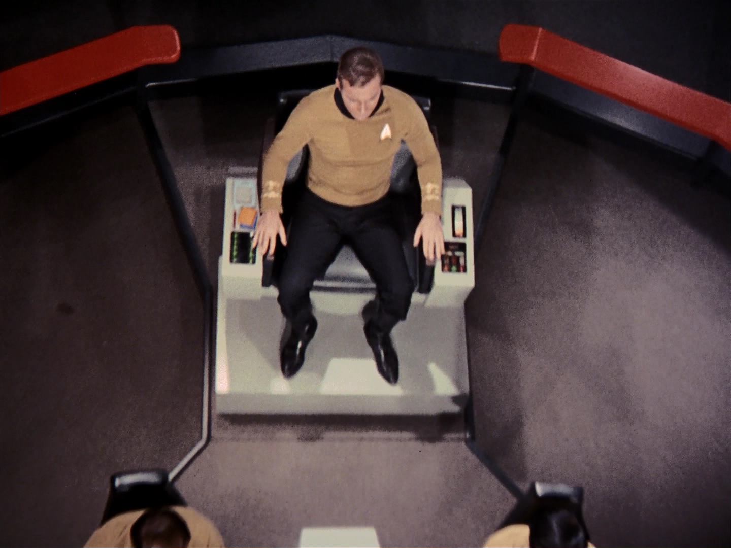 ariane179254_StarTrek_3x18_TheLightsOfZetar_0061.jpg